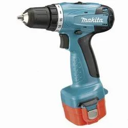 Makita 6271DWPE Δραπανοκατσάβιδο με 2 Μπαταρίες 1.3Ah + Πλαστική DRILL SCREWDRIVERS